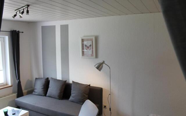 Ferienwohnung Roggenbach - Studio mit Gartenblick