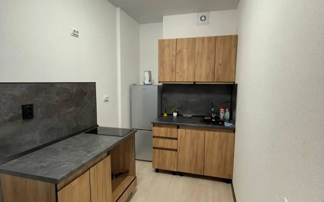 Апартаменты на улице Академика Ландау  дом 32