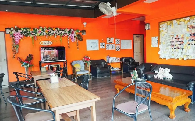 Chat House Chiang Rai