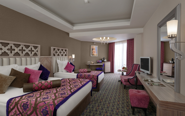 Royal Alhambra Palace – All Inclusive