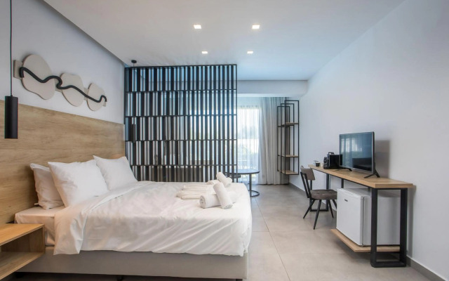 Aiora Aqua Resort