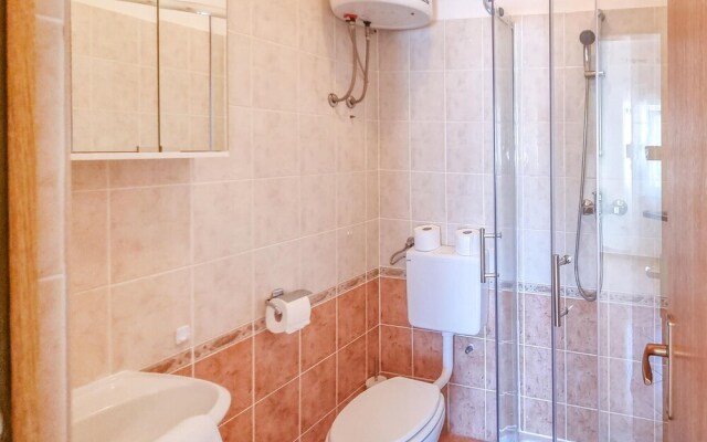 Nice Apartment in Zadar With Wifi