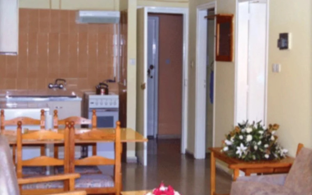 Nick's Hotel Apartments