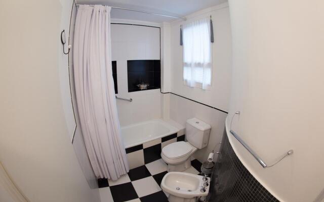 Grand Petit Casa Hotel