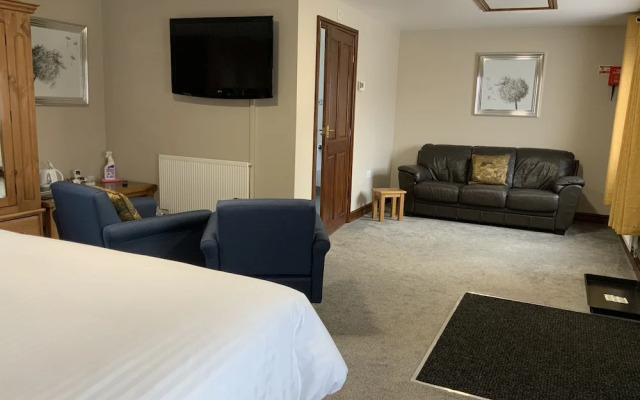 Red Lion Inn Partney