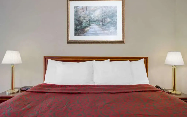 Days Inn New Cumberland/Harrisburg South