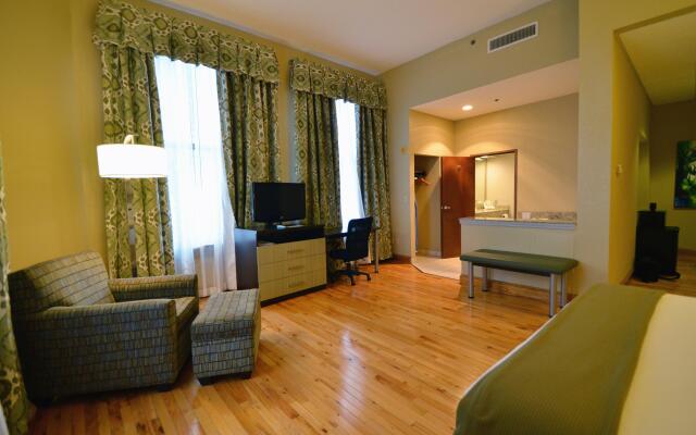 Holiday Inn Express Cleveland Downtown by IHG