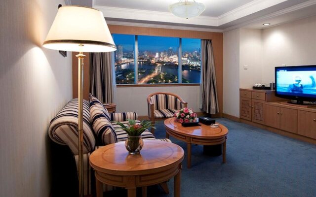 Golden Port Hotel