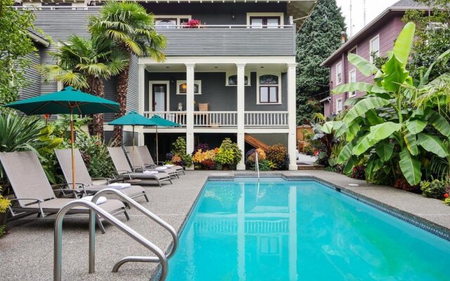 Seattle Gaslight Inn