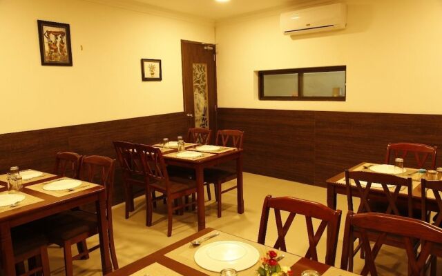 PAH Clarista Hotel