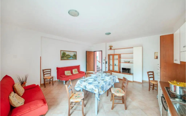 Amazing Apartment in La Maddalena With 1 Bedrooms