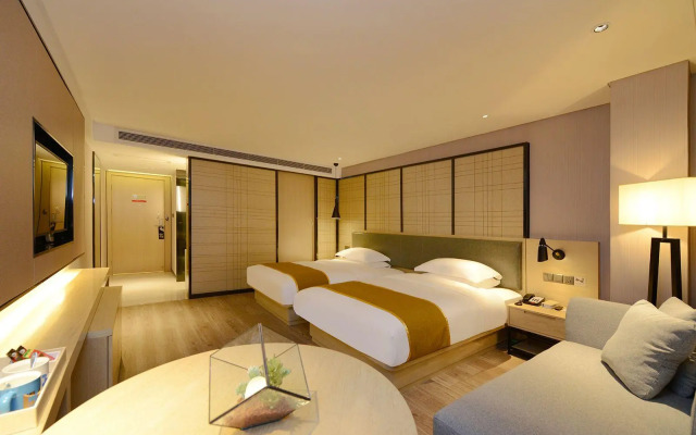 Echarm Hotel (Guiyang Xiaohe Binfen Square)
