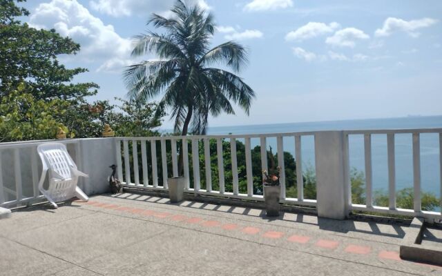 lanta villa sunset sea view