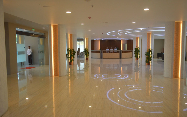 Airport Avenue Hotel