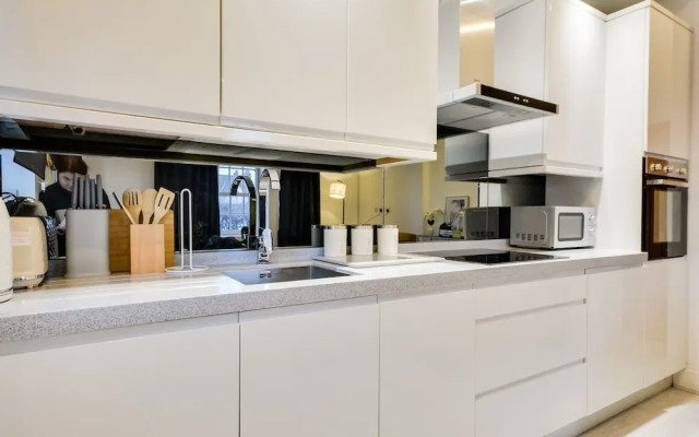 Orrell Road Luxury Apartment