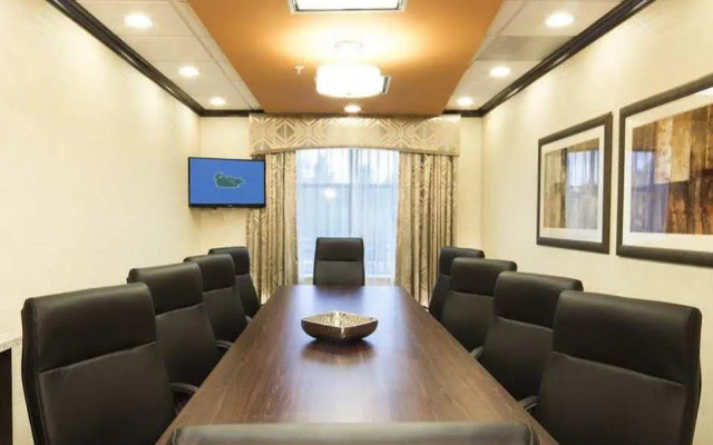 Homewood Suites by Hilton Lynnwood Seattle Everett, WA