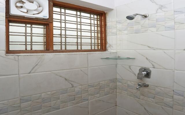 Oyo 27969 Radiant Casa