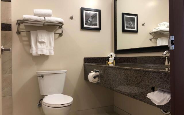 Best Western Plus Cobourg Inn & Convention Centre