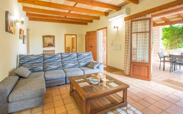 Sa Cunia in Campos With 3 Bedrooms and 2 Bathrooms