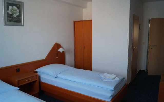Hotel Am Vogelsanger Weg