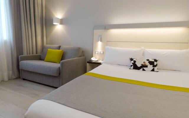 Holiday Inn Express Pamplona by IHG