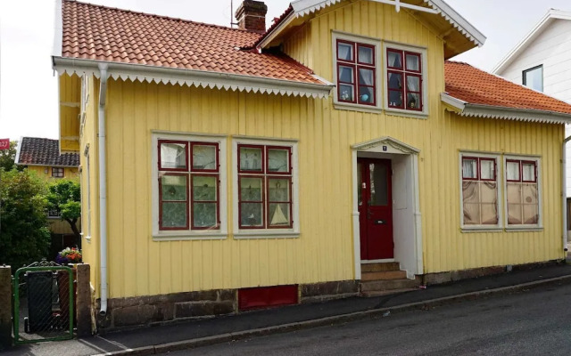 2 Person Holiday Home in Lysekil