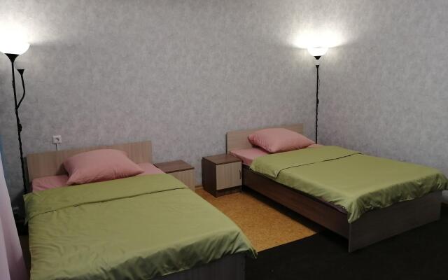 Апартаменты ТРЁШКА на улице Строителей 35