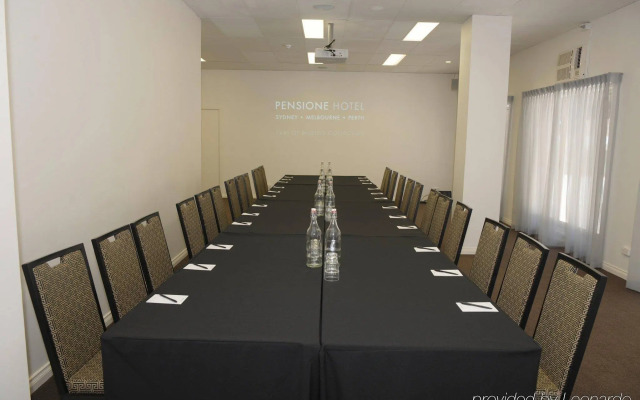 Pensione Hotel Perth
