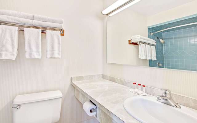 Ramada by Wyndham Flemington