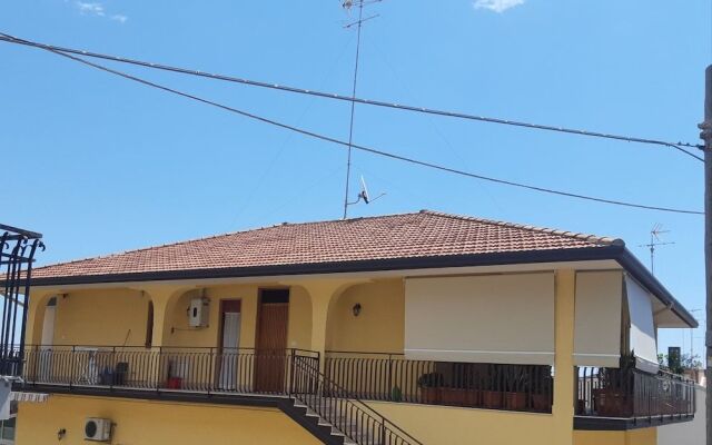 Cesare'S Guests Acitrezza