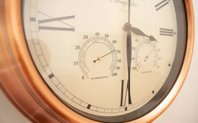 Prime Clifton Location - R&R Guesthouse 1