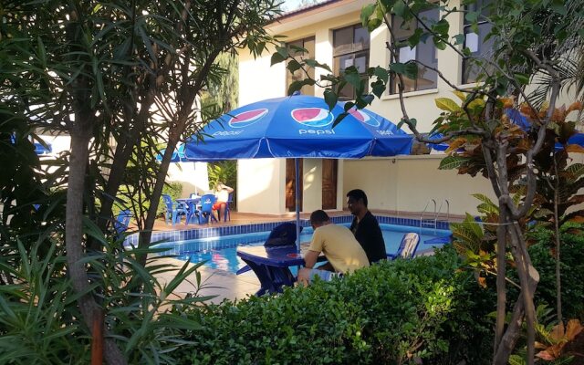 Hunch Backpackers Hostel