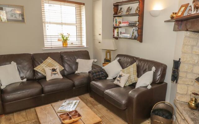 Bumble Cottage