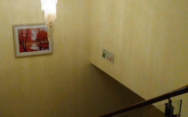 Binjiang Business Hotel