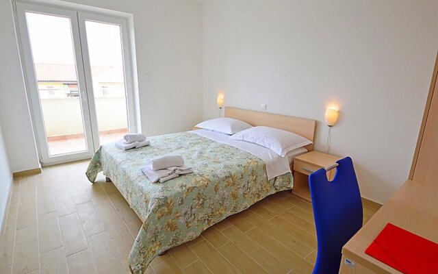 Apartment Tea Krk/Klimno 22657