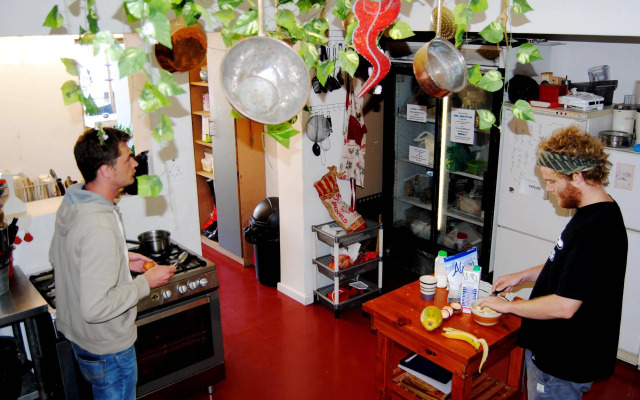 HomeBase Cape Town Backpackers - Hostel