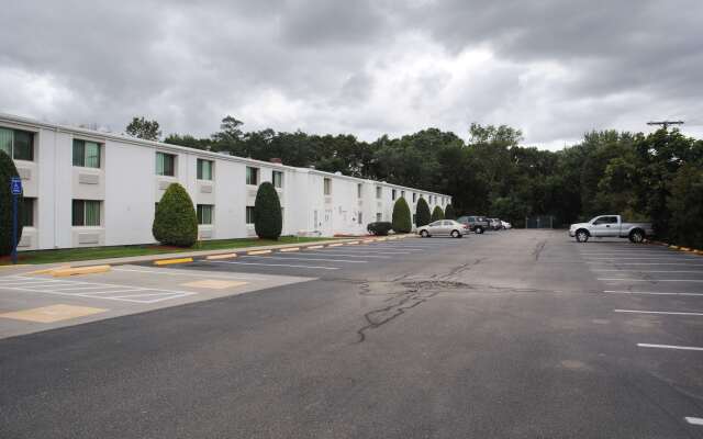 Motel 6 Seekonk, MA - Providence East