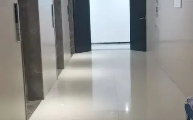 Yunshang E-sports Film Hotel