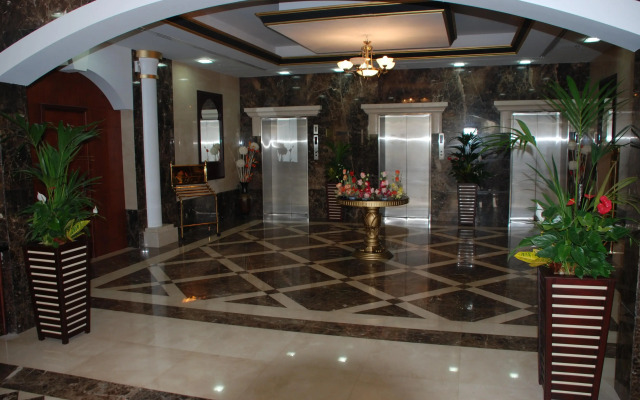 Wescott Plaza Hotel Apartment