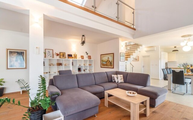 Stunning Home in Lumbarda With Wifi and 3 Bedrooms