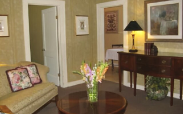 St. Vincent Row Suites