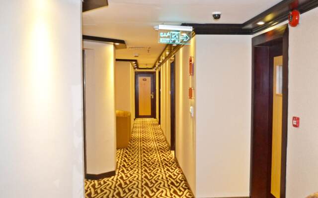 Strand Hotel