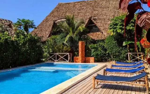 Hapa Hapa Zanzibar Bungalows