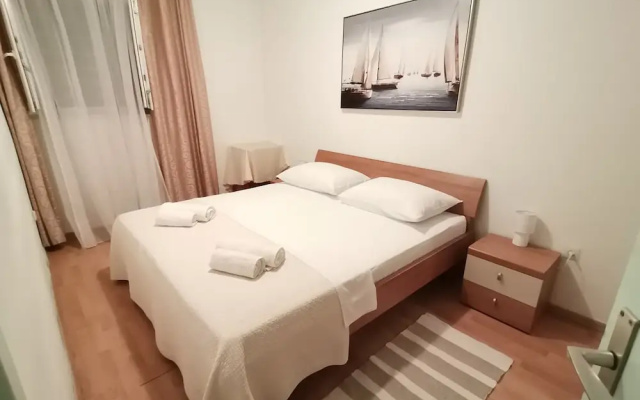 Ana Center Apartment in the Center of Split City