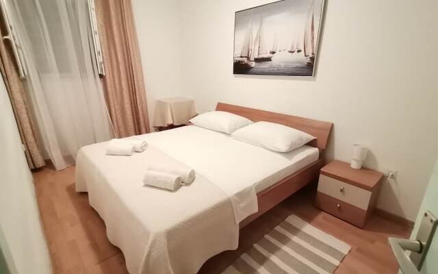 Ana Center Apartment in the Center of Split City