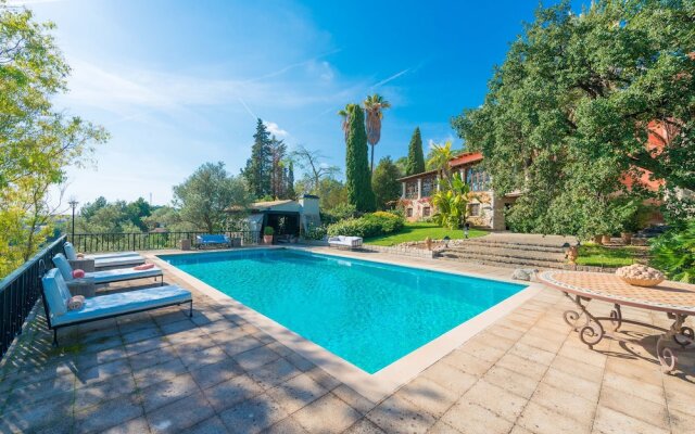 Villa Parisien