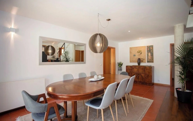 Liiiving in Caminha Countryside Pool House