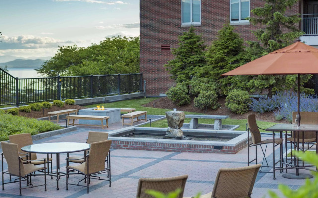 Courtyard Marriott Burlington Harbor