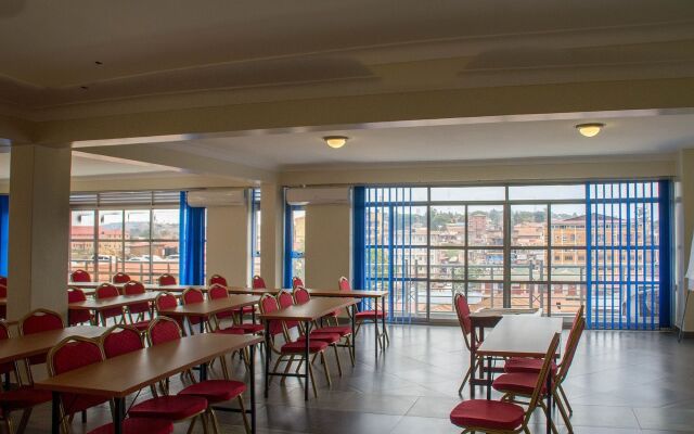 Kenendia Hotel