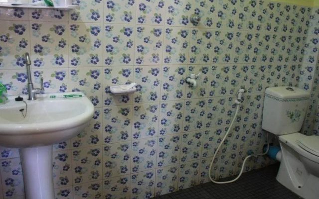 Nway Htway Yeik Guest House